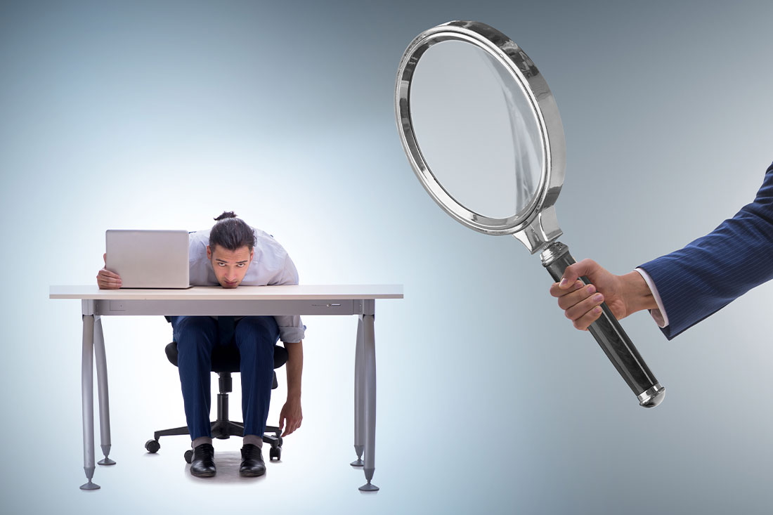 نظارت بیش‌ازحد بر کارکنان و کاهش بهره‌وری
